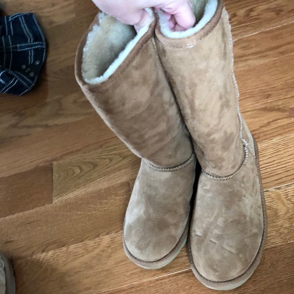 Ugg tall boots - Picture 1 of 3